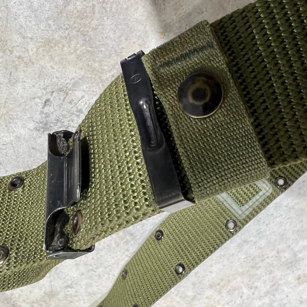 Authentic US Military Pistol Belt - Quick Release Buckle - Large (32-48")