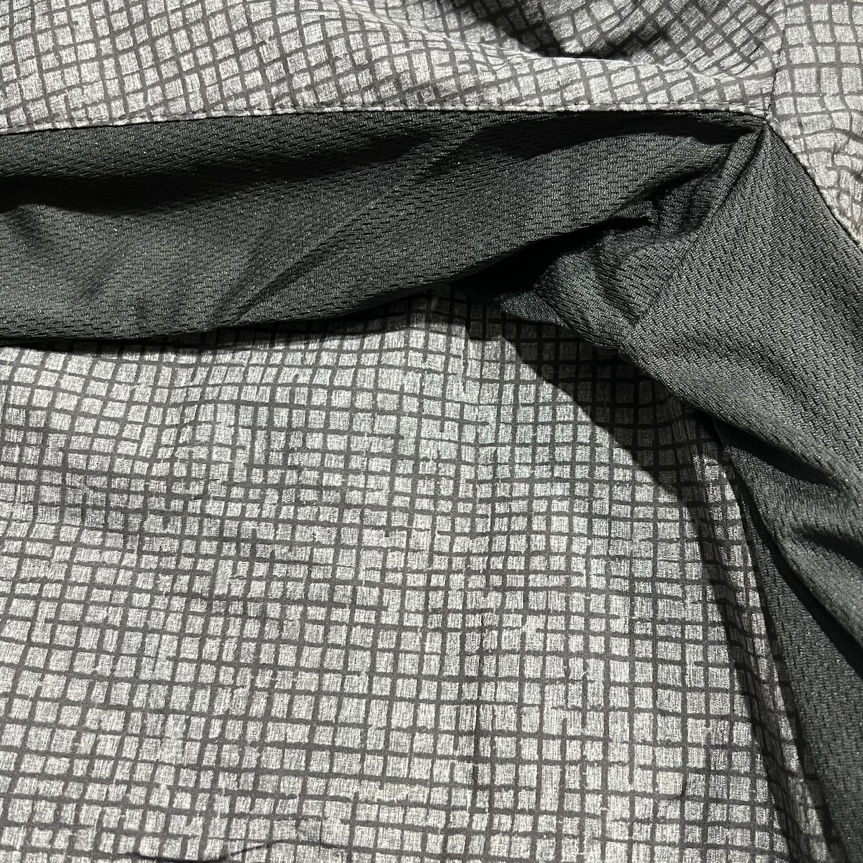 Kinda Pro® Men's Black Carbon Windbreaker Jacket - Embroidered Logo