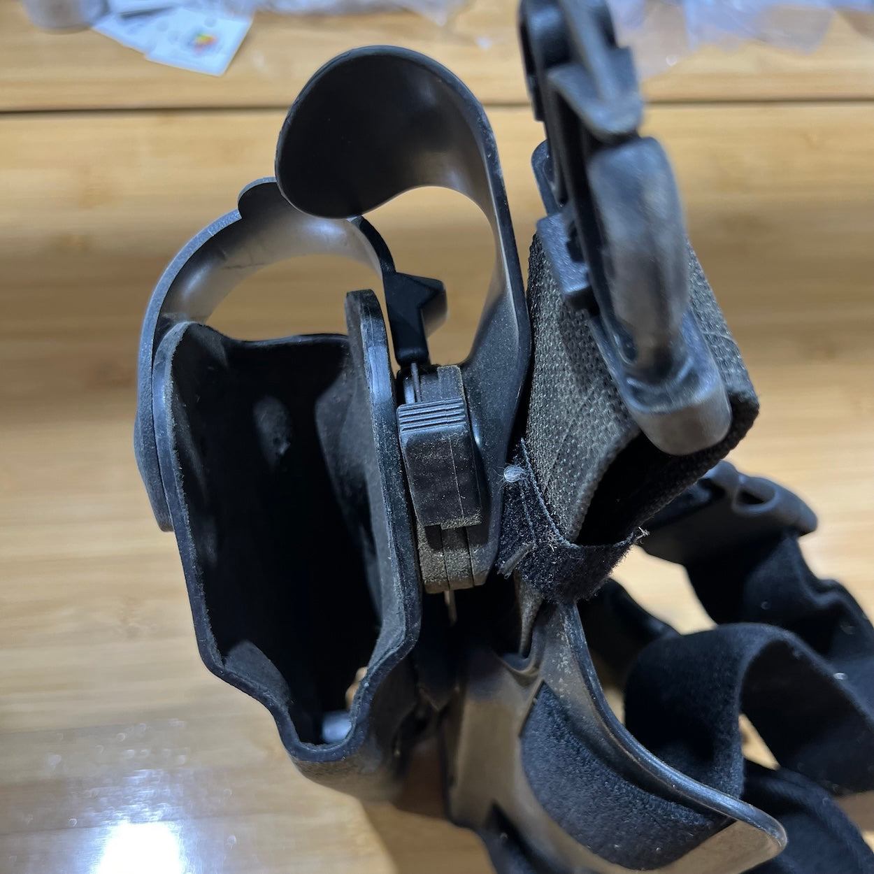 Safariland 6005 SLS Tactical Holster Beretta Left Hand Draw