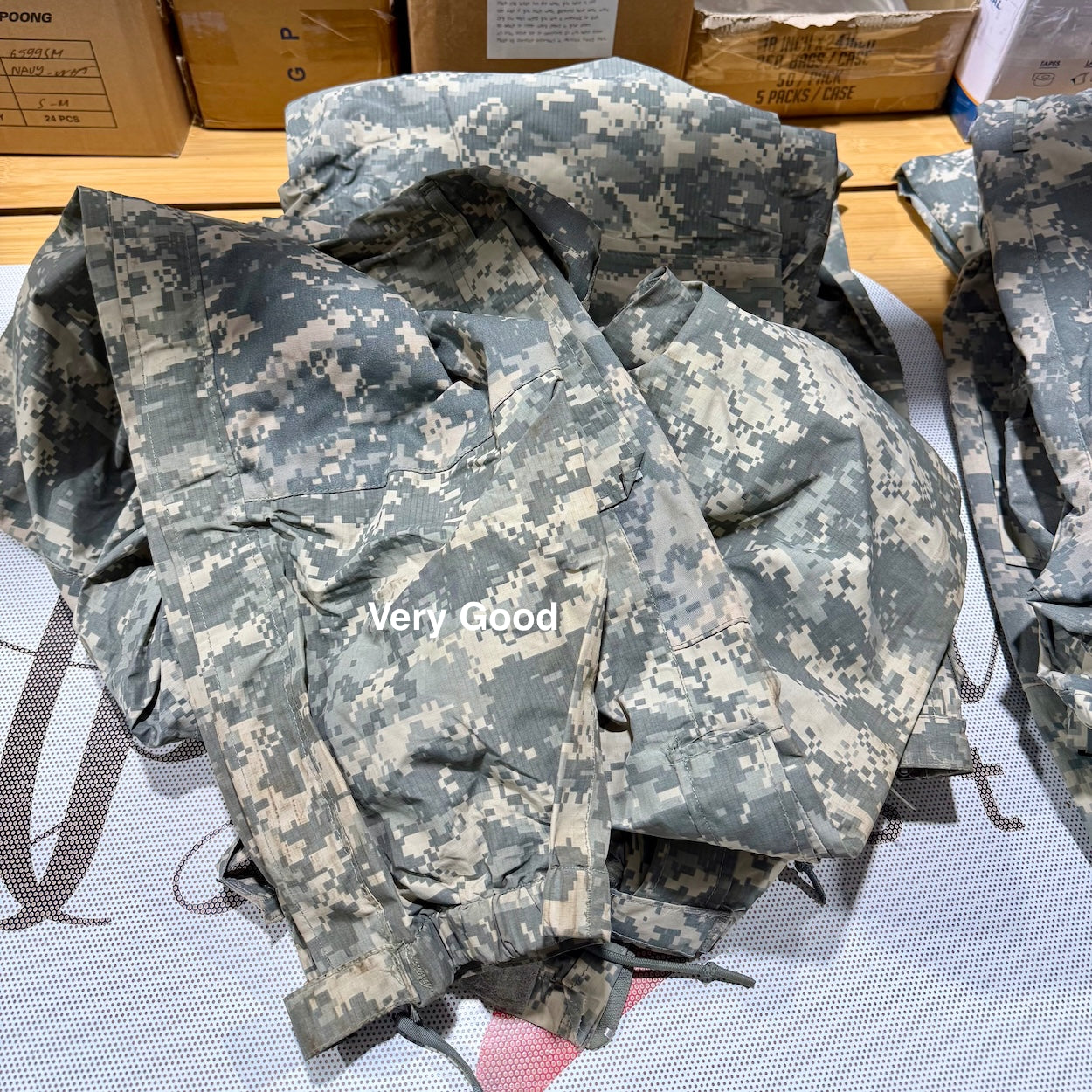 US Military ECWCS Gen III Level 6 Extreme Cold/Wet Weather Trousers Medium