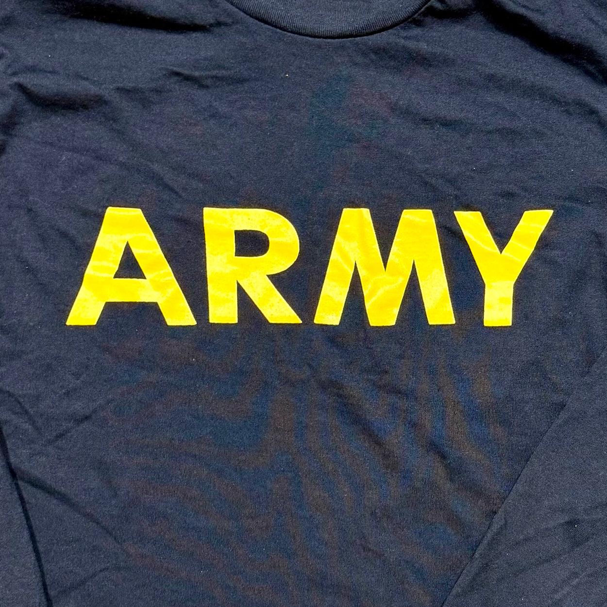 US Army Long Sleeve Graphic T-Shirt Bold Yellow Army Print Military Tee Large