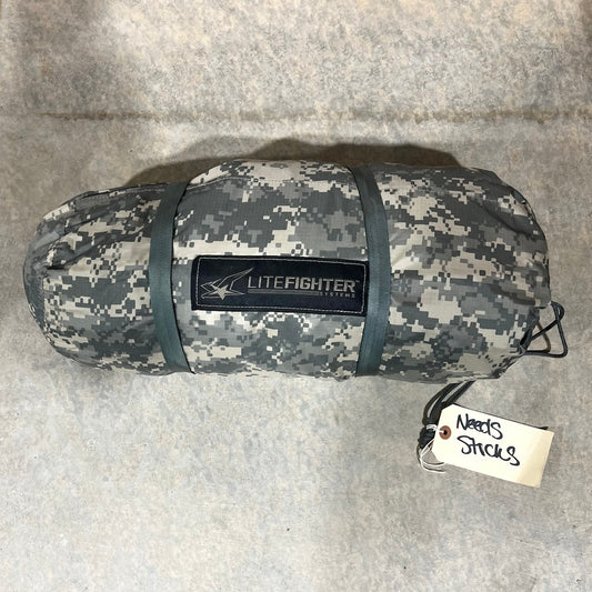 Vintage US Military Tent ACU Combat One Person Lifefighter Tent  03