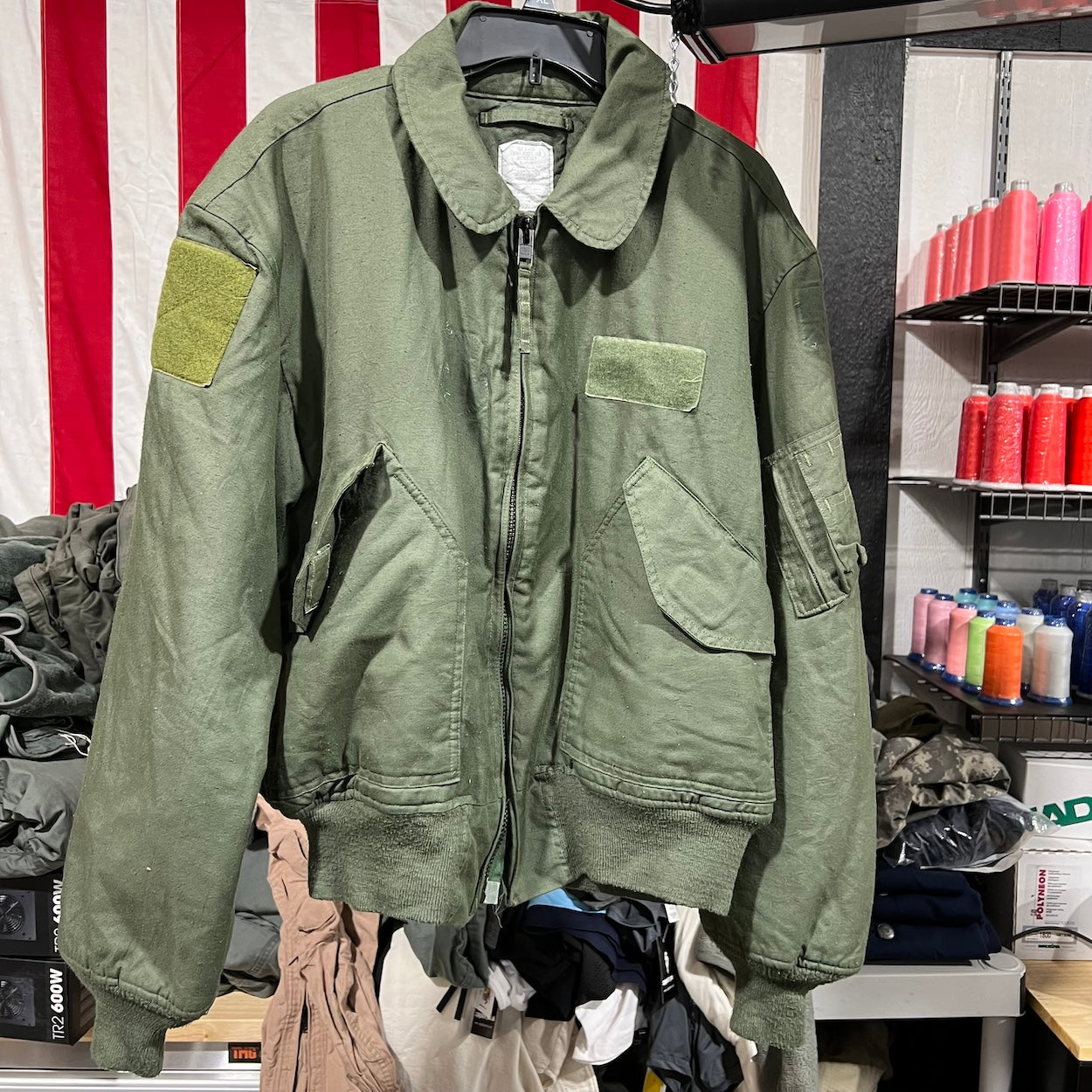 Vintage US Military CWU-45/P Flight Jacket - Aramid Cold Weather Bomber Coat Green XL