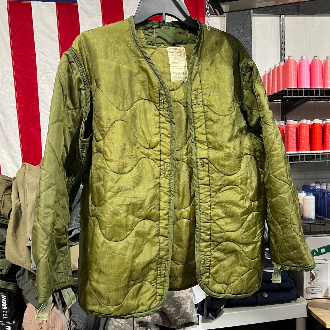 Vintage US Military M65 Field Jacket Liner - Nylon Cold Weather Insulation