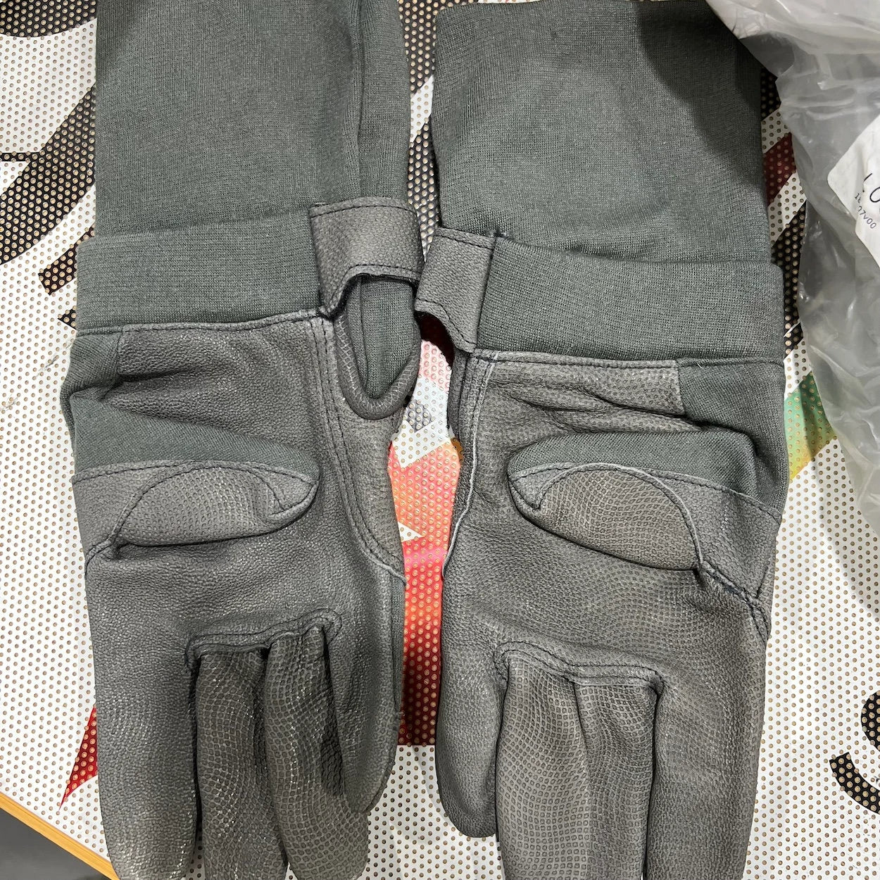 US Army Combat/Flyers Gloves Sage Green Leather Medium