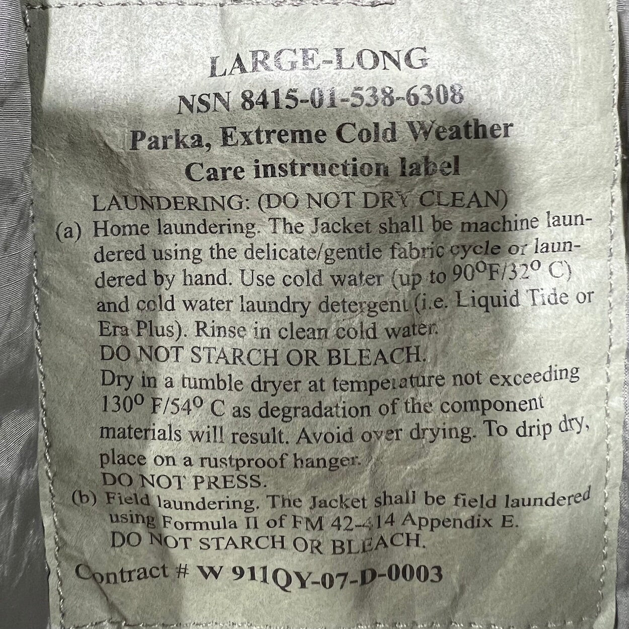 US Army Primaloft Gen III Extreme Cold Weather Parka Jacket  USG Level 7 Extreme Cold Weather Insulated Jacket