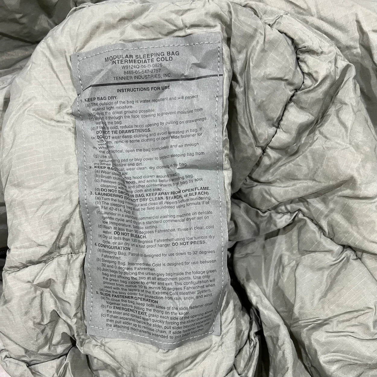 US Military Intermediate Cold Weather Sleeping Bag - Mummy Style (Genuine Issue)