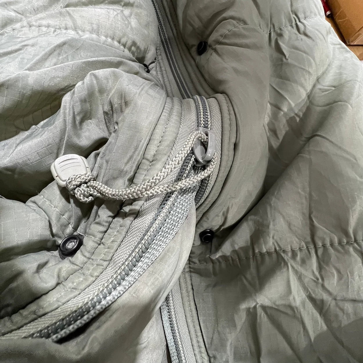 US Military Sleeping Bag Set Mummy Style With Stuff Sac