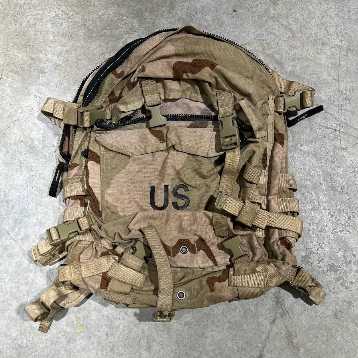 US Army Desert MOLLE II Rucksack GI Military Backpack