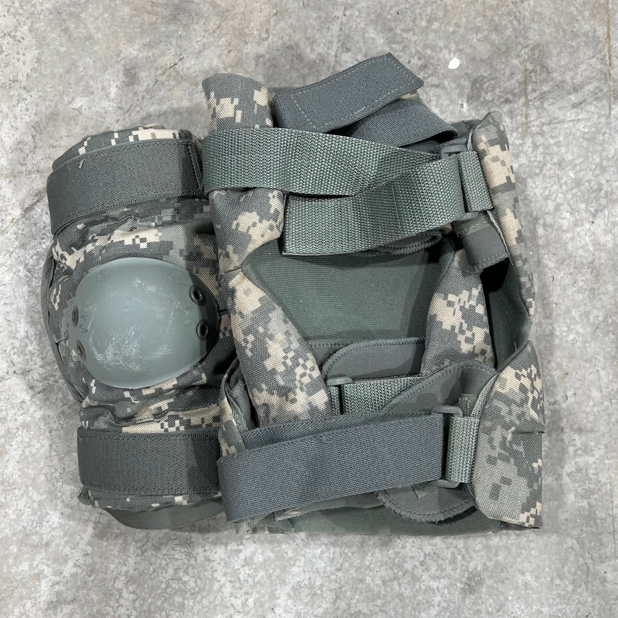 US Military GI ACU Elbow And Knee Pad Sets