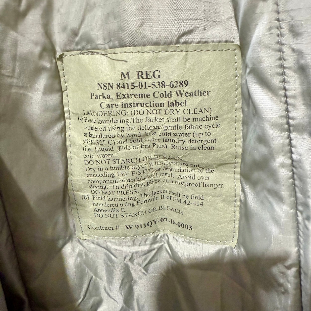 US Army Gen III Level 7 Extreme Cold Weather Parka - Medium Regular (USGI)