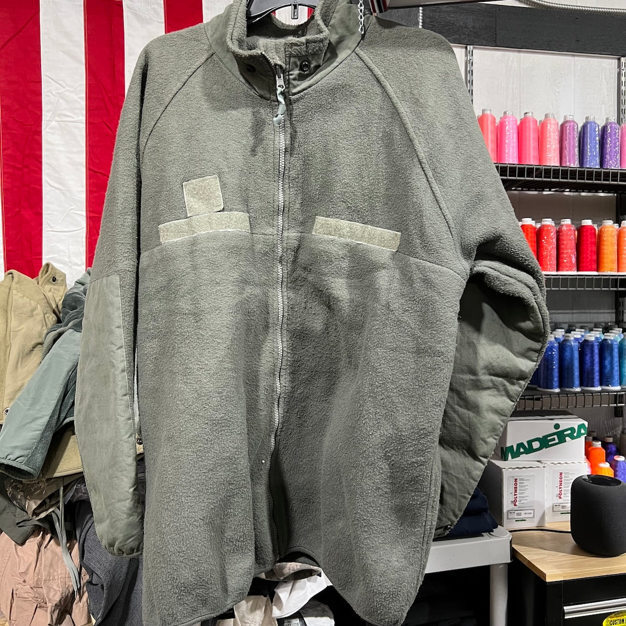 Vintage US GI Military Fleece Flame Resistant Zipped PolarTec Large Regular