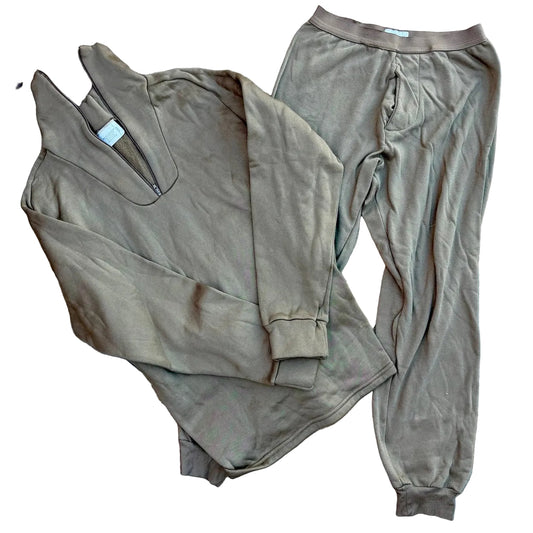 Military Issue 1/4 Zip Thermal Base Layer Set - Medium