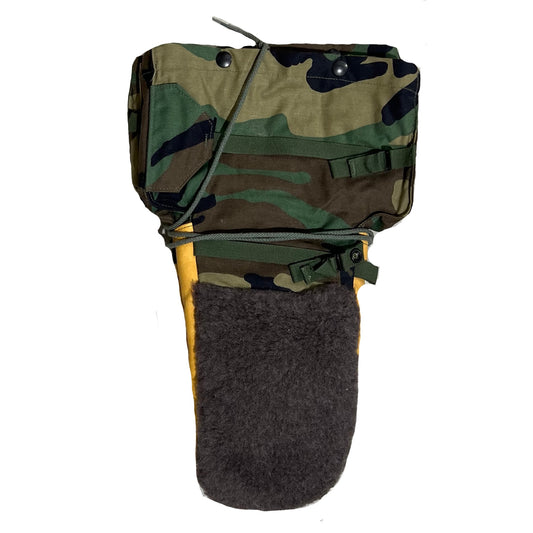 US Military Issue Arctic Extreme Cold Weather Mittens With Liners Woodland