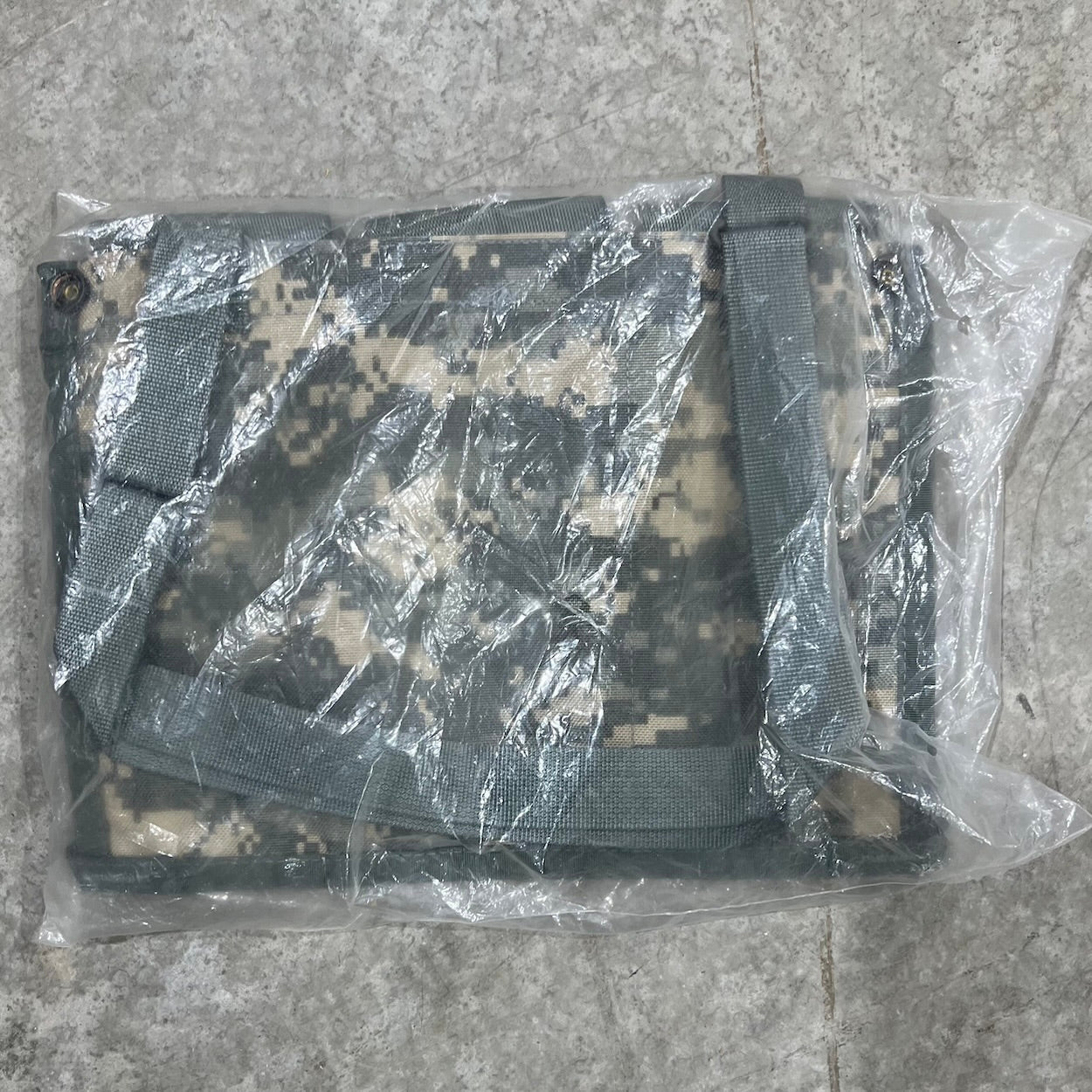 US Army GI ACU Molle II Bandoleer Pouch New