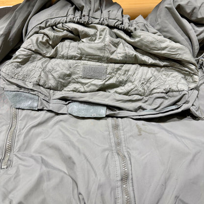 US Army Gen III Level 7 Extreme Cold Weather Parka - USGI Medium Regular