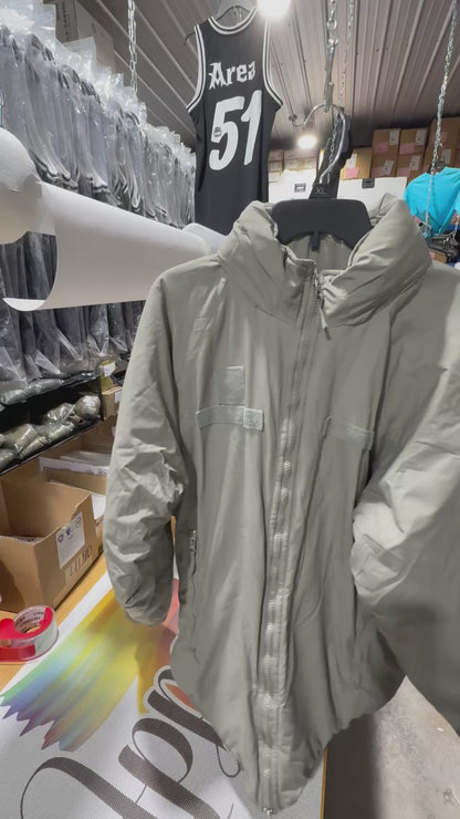 US Army Gen III Level 7 Extreme Cold Weather Parka - Medium Regular (USGI)