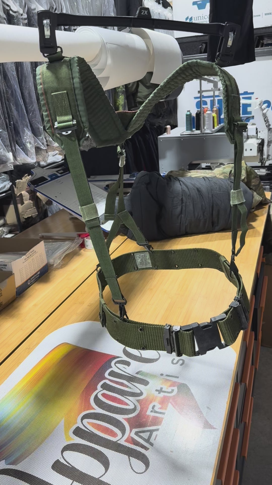 US Military Tactical Pistol Belt with Y-Suspenders - Quick Release - Large (32-48")