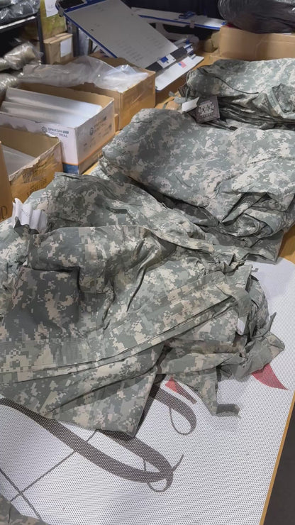 US Military ECWCS Gen III Level 6 Extreme Cold/Wet Weather Trousers Medium