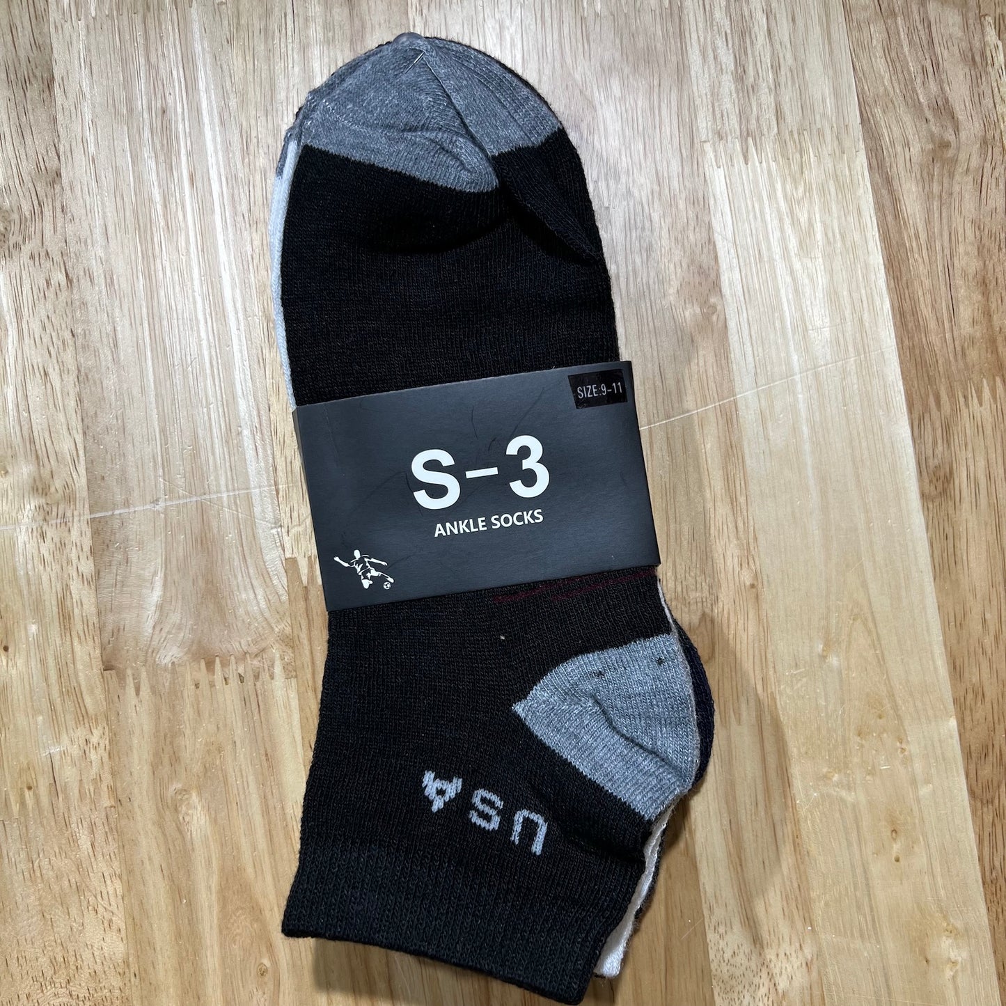 Shop Men's Socks 3 pack